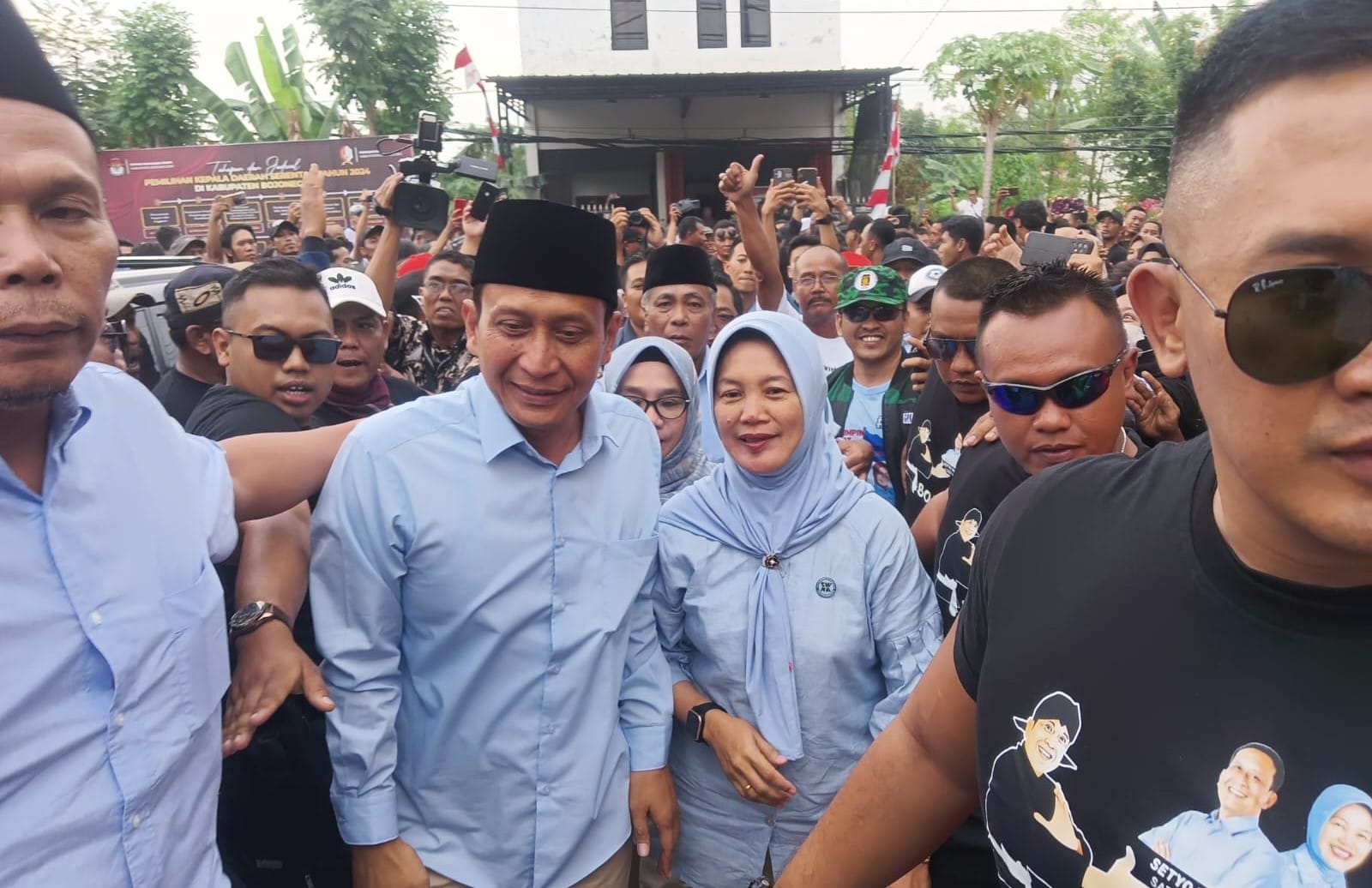 Bapaslon Setyo Wahono – Nurul Azizah Resmi Mendaftar Ke KPU Bojonegoro