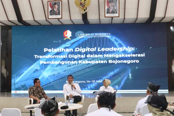 Bupati Bojonegoro Setyo Wahono, Dorong Percepatan Pembangunan, Latih OPD Lebih Adaptif di Era Digital Bupati Bojonegoro Setyo Wahono, Dorong Percepatan Pembangunan, Latih OPD Lebih Adaptif di Era Digital