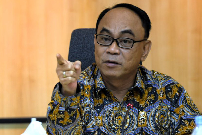 Menkop Budi Arie Setiadi : Ada 8 Tantangan Koperasi Desa Merah Putih Menkop Budi Arie Setiadi : Ada 8 Tantangan Koperasi Desa Merah Putih