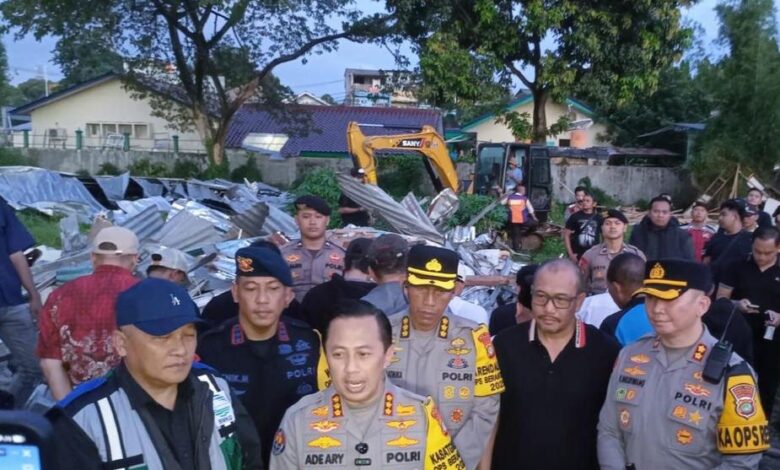 Polisi Tangkap 11 Orang Terkait Penguasaan Tanah BMKG di Tangsel Polisi Tangkap 11 Orang Terkait Penguasaan Tanah BMKG di Tangsel
