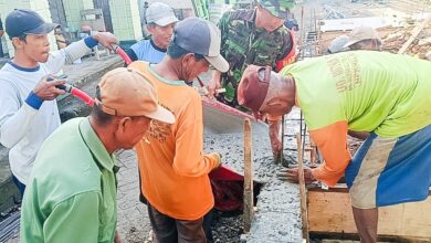 TNI Koramil Sumberrejo Bersama warga, Cor Pondasi Musholla Baitul Mukminin Margoagung