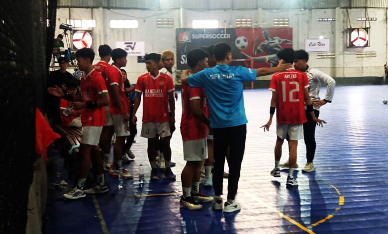 Berhasil Kalahkan Tim Tuan Rumah Kota Malang, Tim Bola Tangan Bojonegoro Raih Emas di Porprov IX Jatim 2025 Berhasil Kalahkan Tim Tuan Rumah Kota Malang, Tim Bola Tangan Bojonegoro Raih Emas di Porprov IX Jatim 2025