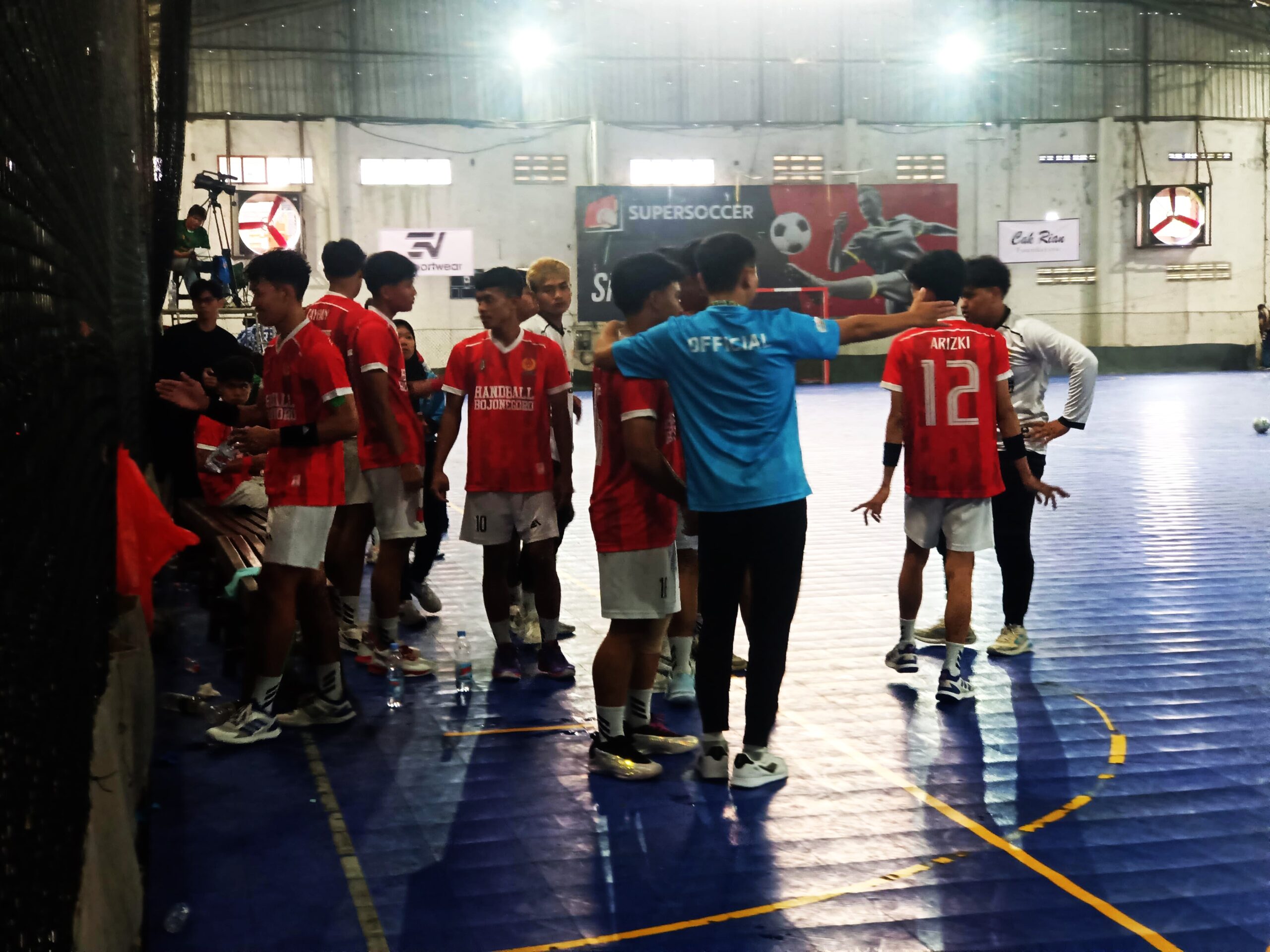 Berhasil Kalahkan Tim Tuan Rumah Kota Malang, Tim Bola Tangan Bojonegoro Raih Emas di Porprov IX Jatim 2025