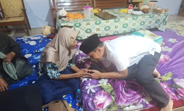 Bupati Bojonegoro Setyo Wahono, Takziyah Ke Rumah Duka, Korban Tenggelam, Warga Desa Sudu, Gayam Bupati Bojonegoro Setyo Wahono, Takziyah Ke Rumah Duka, Korban Tenggelam, Warga Desa Sudu, Gayam