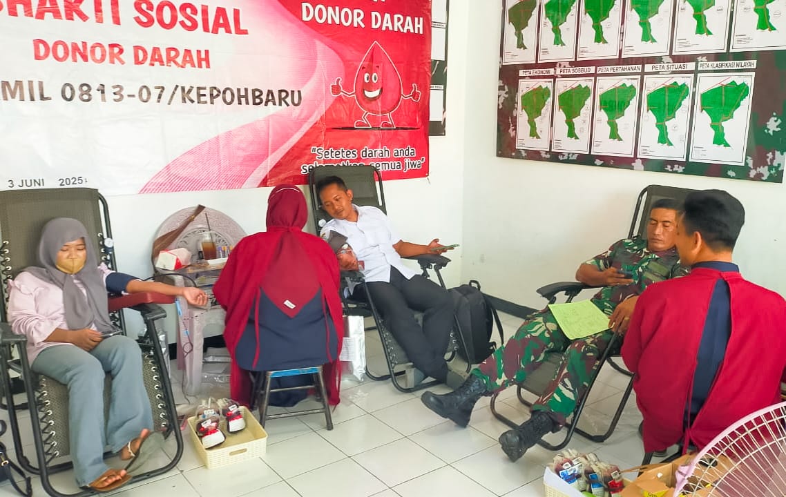 Jajaran Koramil 07/Kepohbaru Kodim 0813 Bojonegoro Gelar Bakti Sosial Donor Darah