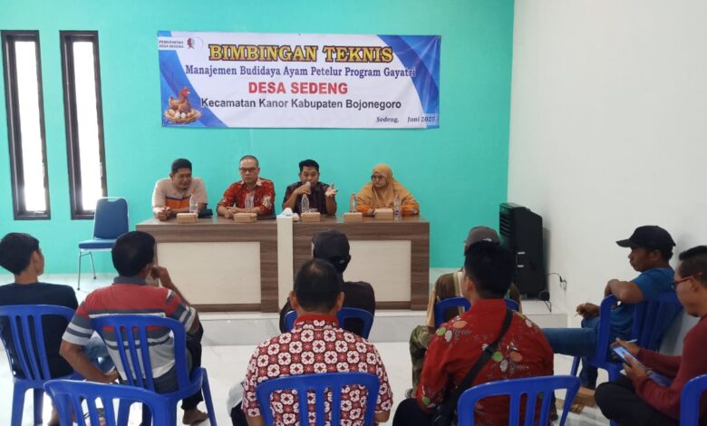 Pemdes Sedeng, Kanor, Gelar Bimbingan Teknis Manajemen Budidaya Ayam Petelur Program Gayatri Pemdes Sedeng, Kanor, Gelar Bimbingan Teknis Manajemen Budidaya Ayam Petelur Program Gayatri