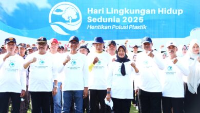 Pemkab Bojonegoro Peringati Hari Lingkungan Hidup Sedunia, Gelar Aksi Gerakan Bersih-bersih Sampah Plastik, di Kedungadem
