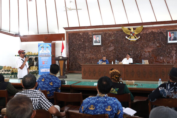 Pertuni Perolah Perhatian Dari Bupati Bojonegoro Setyo Wahono, dalam Dialog Interaktif Sapa Bupati Ke-3 Ini