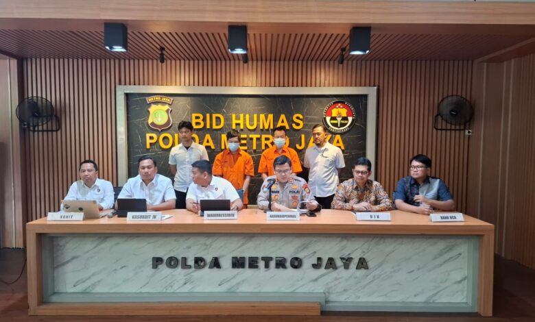 WN Malaysia Ditangkap Polisi, Usai Lakukan Phising Dengan Modus Fake BTS WN Malaysia Ditangkap Polisi, Usai Lakukan Phising Dengan Modus Fake BTS