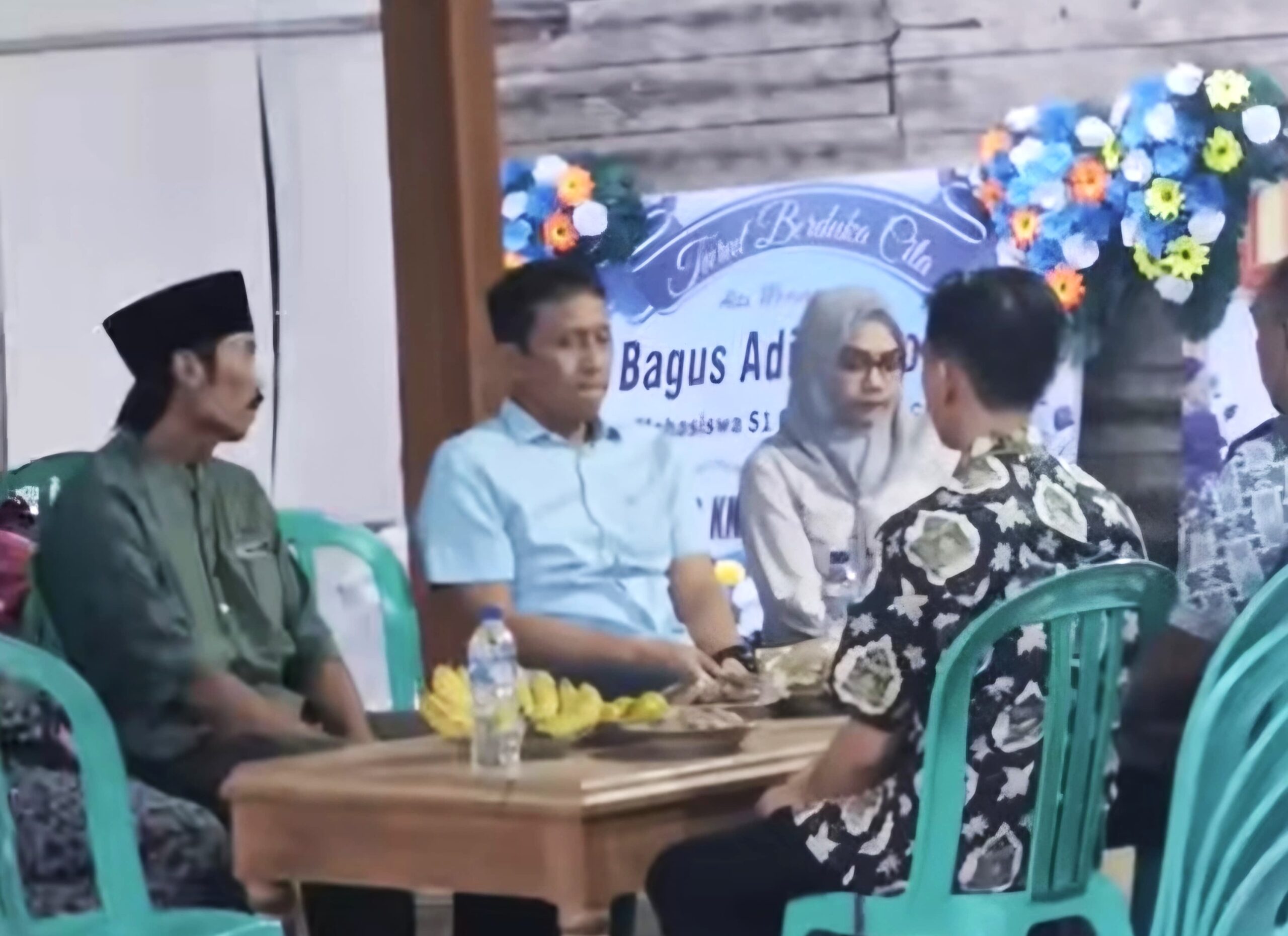 Bupati Bojonegoro Setyo Wahono Takziyah Ke Rumah Duka Mahasiswa UGM Asal Desa Butoh, Ngasem, Yang Meninggal di Maluku Tenggara