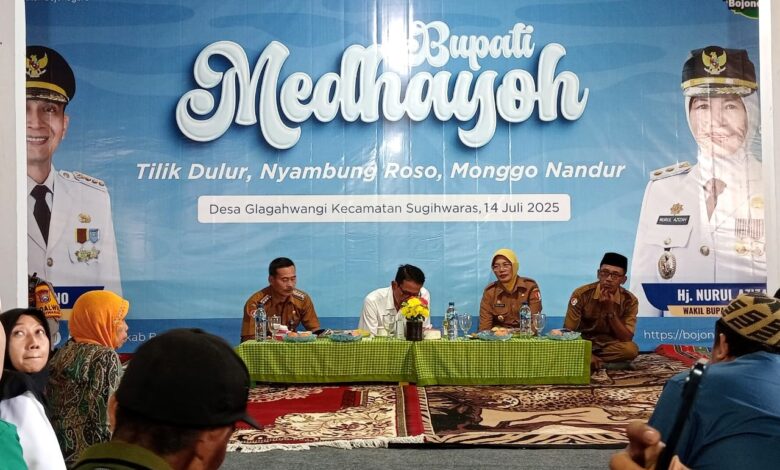 Bupati Medhayoh di Glagahwangi, Sugihwaras, Mengusung Thema Tembakau Bupati Medhayoh di Glagahwangi, Sugihwaras, Mengusung Thema Tembakau