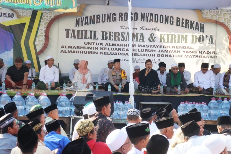Kapolres Bojonegoro Hadiri Tahlil Akbar dan Doa Bersama, di Dusun Kendal, Desa Ngumpakdalem, Dander