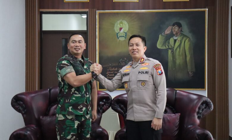 Kapolres Bojonegoro AKBP Afrian Satya Permadi, Laksanakan Silaturahmi ke Dandim 0813 Bojonegoro Letkol Czi Arief Rohman Hakim Kapolres Bojonegoro AKBP Afrian Satya Permadi, Laksanakan Silaturahmi ke Dandim 0813 Bojonegoro Letkol Czi Arief Rohman Hakim