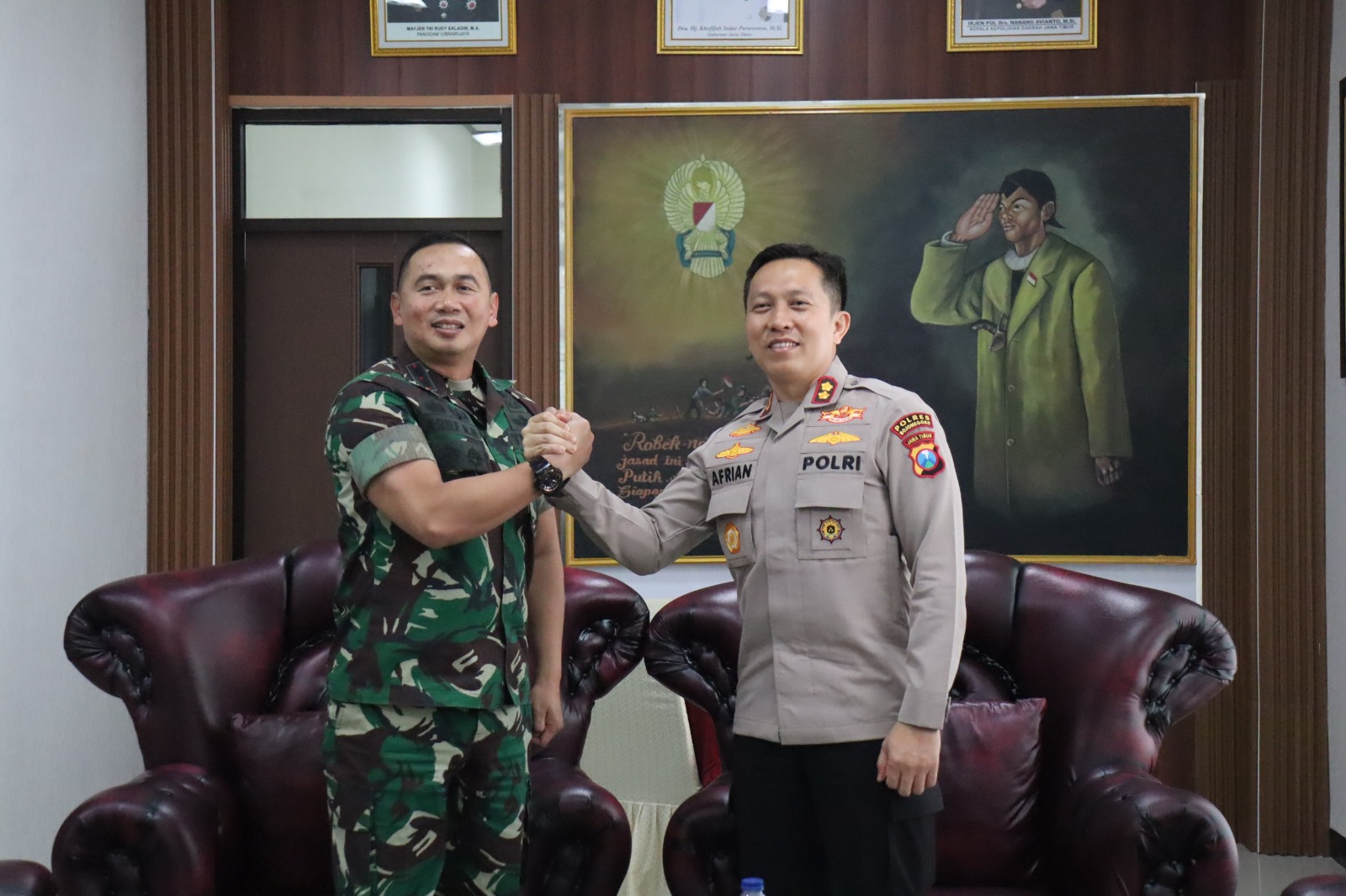 Kapolres Bojonegoro AKBP Afrian Satya Permadi, Laksanakan Silaturahmi ke Dandim 0813 Bojonegoro Letkol Czi Arief Rohman Hakim