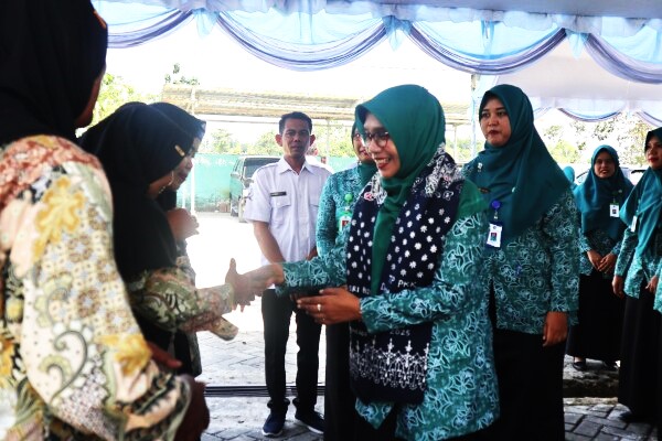 Ketua TP PKK Bojonegoro Cantika Wahono Optimis Angka Stunting Bakal Turun Ketua TP PKK Bojonegoro Cantika Wahono Optimis Angka Stunting Bakal Turun