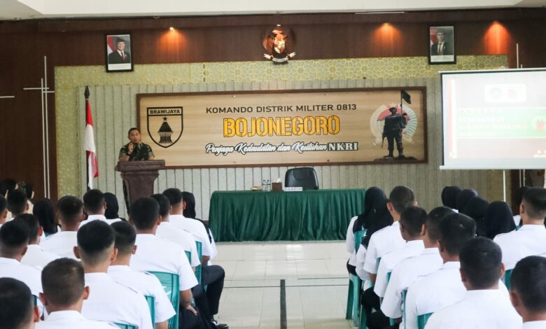 Sebanyak 113 Sarjana Lulusan SPPI Terima Pembekalan Dari Dandim 0813 Bojonegoro Letkol Czi Arief Rochman Hakim Sebanyak 113 Sarjana Lulusan SPPI Terima Pembekalan Dari Dandim 0813 Bojonegoro Letkol Czi Arief Rochman Hakim