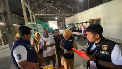 Antisipasi Beras Oplosan, Polres Bojonegoro Bersama Satgas Pangan Laksanakan Sidak Penggilingan Padi