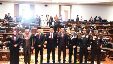 HUT Kemerdekaan RI Ke-80, Bupati Bojonegoro Setyo Wahono Ikuti Pidato Kenegaraan Presiden RI Prabowo Subianto