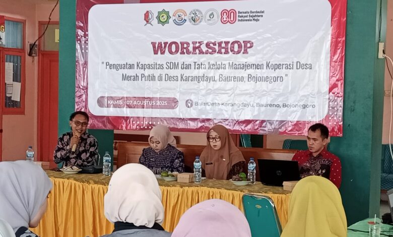 KKN Unugiri Bojonegoro 2025 Gelar Workshop Tentang Kopdes Merah Putih, di Desa Karangdayu, Baureno KKN Unugiri Bojonegoro 2025 Gelar Workshop Tentang Kopdes Merah Putih, di Desa Karangdayu, Baureno