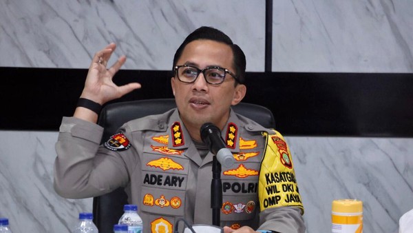 Polda Metro Jaya Tangkap 4 Otak Penculikan Kacab BRI Cempaka Putih Mohammad Ilham Pradipta Polda Metro Jaya Tangkap 4 Otak Penculikan Kacab BRI Cempaka Putih Mohammad Ilham Pradipta