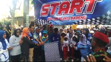 Wabup Bojonegoro Hj Nurul Azizah Hadiri Jalan Sehat dan Do’a Untuk Negeri Dalam Rangka HUT PAN Ke-27, di Kalitidu