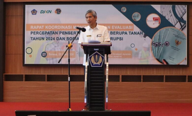 Prof. Mansyur Lantik Pengprov PORDI Papua, Targetkan Domino Lebih Berkembang di Tanah Papua. Prof. Mansyur Lantik Pengprov PORDI Papua, Targetkan Domino Lebih Berkembang di Tanah Papua.