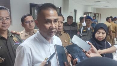 Wali Kota Jakarta Barat Ingatkan PPPK untuk Hindari Judi dan Pinjaman Online Wali Kota Jakarta Barat Ingatkan PPPK untuk Hindari Judi dan Pinjaman Online