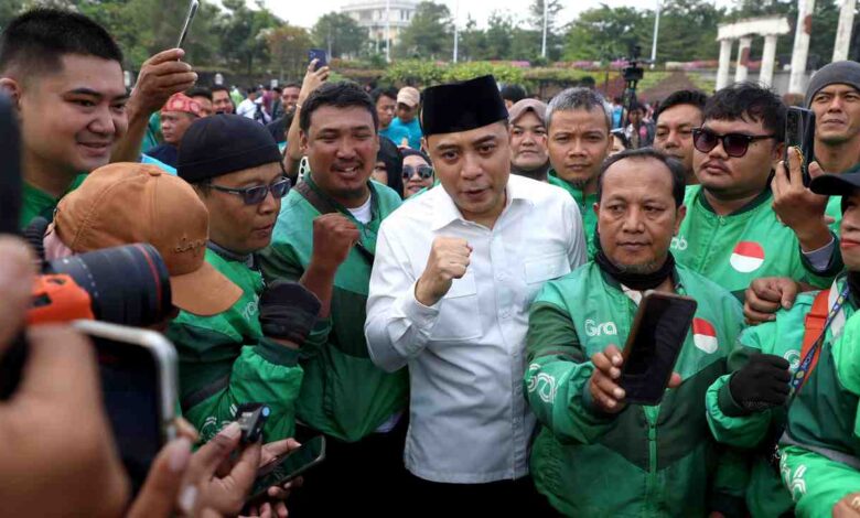 9.299 Warga Kota Pahlawan Ikrar Jogo Suroboyo dan Indonesia 9.299 Warga Kota Pahlawan Ikrar Jogo Suroboyo dan Indonesia