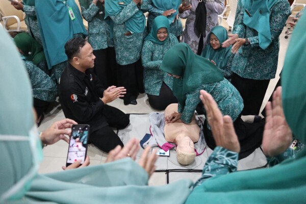 Dinkes Bojonegoro Bekerjasama dengan TP PKK Kabupaten Bojonegoro Gelar Workshop Kegawatdaruratan BHD Dinkes Bojonegoro Bekerjasama dengan TP PKK Kabupaten Bojonegoro Gelar Workshop Kegawatdaruratan BHD