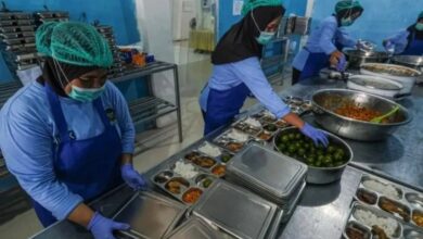Imbas Kasus Keracunan, BGN Nonaktifkan Sementara 56 SPPG