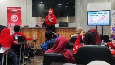 Perkuat Branding Produk, Para Pelaku IKM Bojonegoro Ikuti Pelatihan Pembuatan Desain Logo dan Kemasan Produk