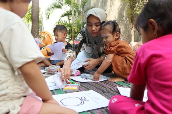 Taman Penitipan Anak di Bojonegoro Terus Tingkatkan Pelayanan Pengasuhannya Taman Penitipan Anak di Bojonegoro Terus Tingkatkan Pelayanan Pengasuhannya