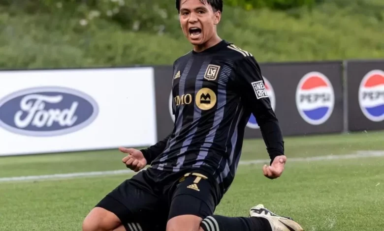Adrian Wibowo Dipastikan Bela Garuda: Klub Los Angeles FC Bocorkan Panggilan Timnas Indonesia! Adrian Wibowo Dipastikan Bela Garuda: Klub Los Angeles FC Bocorkan Panggilan Timnas Indonesia!
