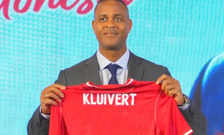 Indonesia vs Taiwan: Patrick Kluivert Pastikan Garuda Siap Tempur di Surabaya Indonesia vs Taiwan: Patrick Kluivert Pastikan Garuda Siap Tempur di Surabaya