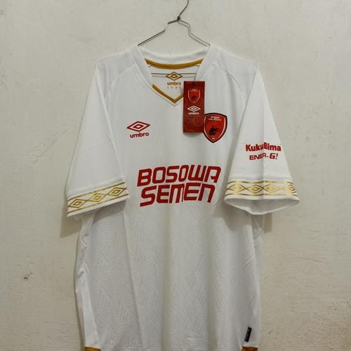 Jersey Player Issue PSM Dibanderol dengan Harga Rp 1 Juta, Pembukaan Store Langsung Diserbu Penggemar