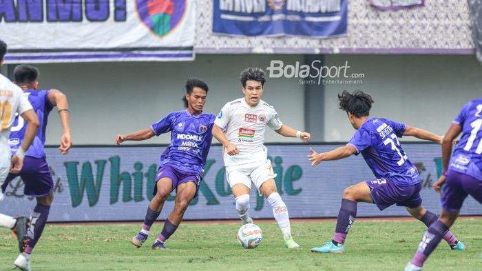 Kebobolan Dua Penalti, PSM Makassar Telan Kekalahan Perdana dari Persita Tangerang. Kebobolan Dua Penalti, PSM Makassar Telan Kekalahan Perdana dari Persita Tangerang.