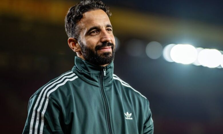 Kepercayaan Penuh: Meski Terpuruk di Peringkat 14 dan Dibantai City, Ruben Amorim Tetap Aman di Kursi Pelatih Manchester United Kepercayaan Penuh: Meski Terpuruk di Peringkat 14 dan Dibantai City, Ruben Amorim Tetap Aman di Kursi Pelatih Manchester United