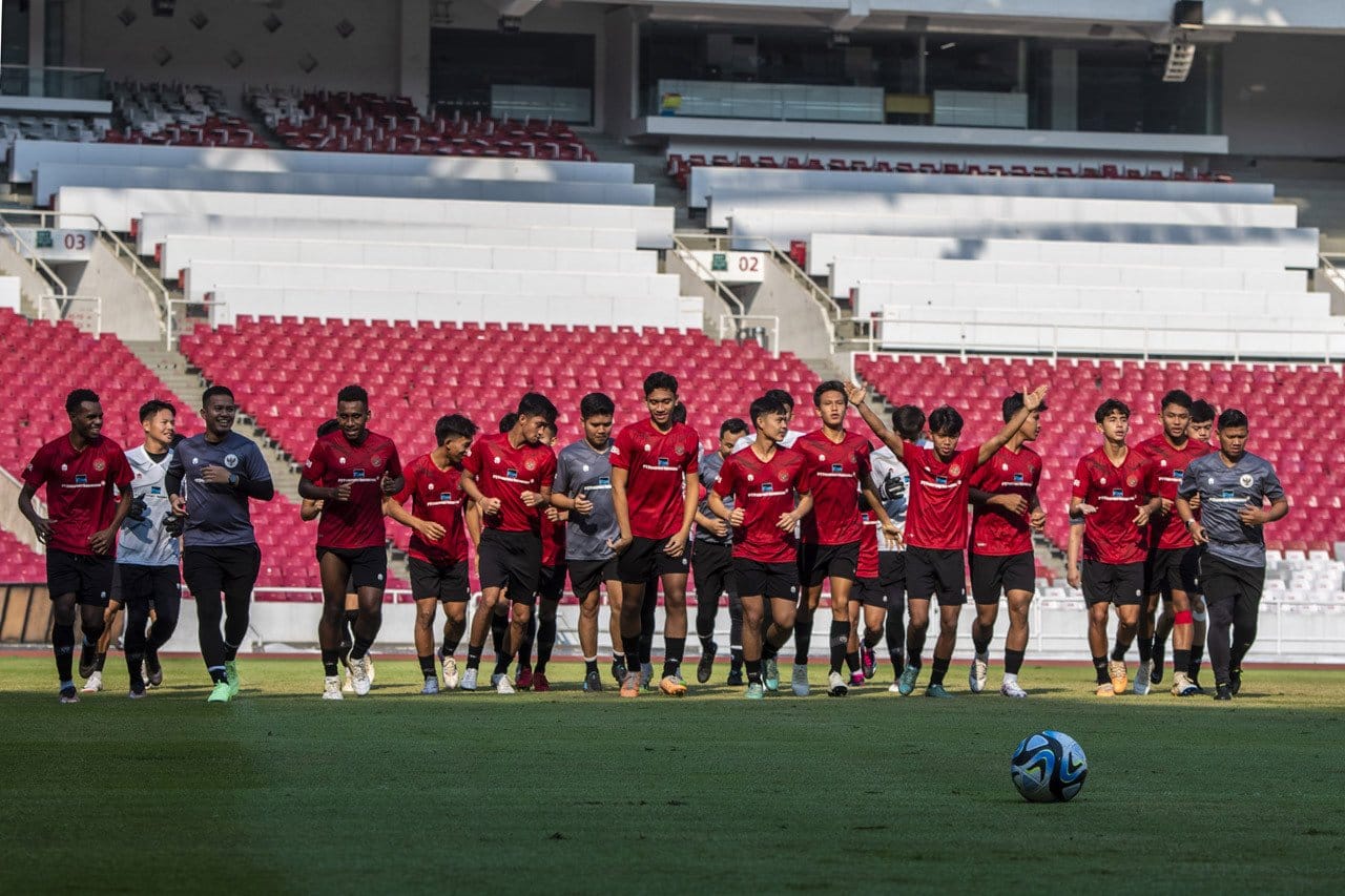 Laga Uji Coba Jadi Sorotan: Timnas Indonesia U-17 Kalah Tipis dari Makedonia Utara Jelang Piala Dunia U-17 2025 Laga Uji Coba Jadi Sorotan: Timnas Indonesia U-17 Kalah Tipis dari Makedonia Utara Jelang Piala Dunia U-17 2025