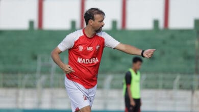 Mandulnya Lini Serang Jadi Sorotan: Persija Jakarta Tumbang di Markas PSM Makassar Mandulnya Lini Serang Jadi Sorotan: Persija Jakarta Tumbang di Markas PSM Makassar