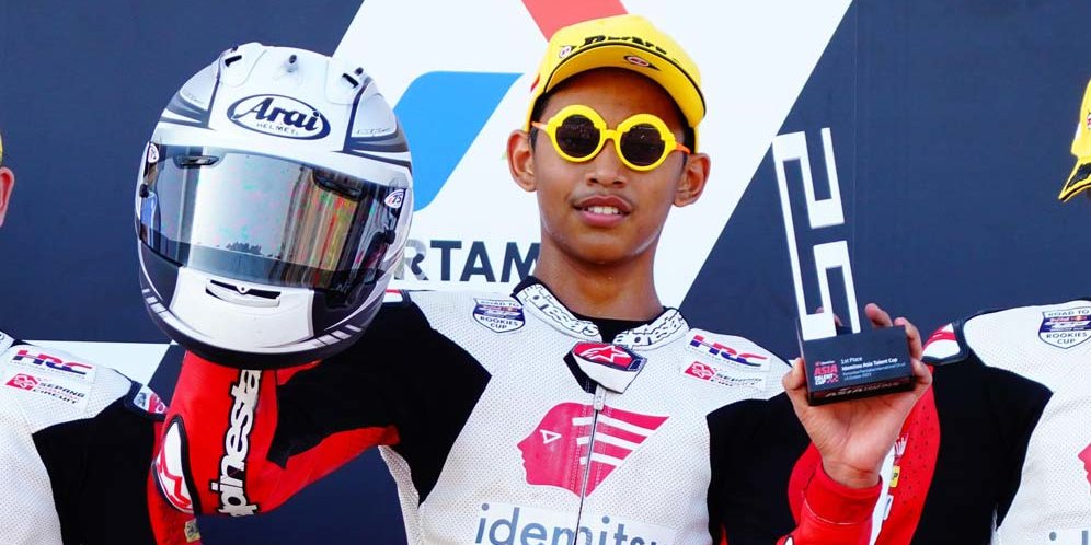 Veda Ega Pratama Hadapi Tantangan Besar untuk Tampil di Moto3: Dukungan Juragan 99 Menggema, Mimpi Naik Kelas Semakin Dekat