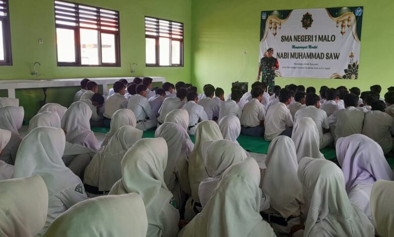 Babinsa Kodim 0813 Bojonegoro Secara Serentak Gelar Penguatan Bela Negara Bagi Para Pelajar Babinsa Kodim 0813 Bojonegoro Secara Serentak Gelar Penguatan Bela Negara Bagi Para Pelajar