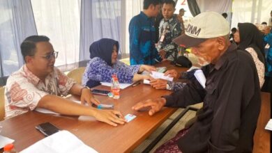 Penerima BLT DBHCHT Bakal Manfaatkan Dana Untuk Biaya Pendidikan dan Tambahan Modal Tanam Tembakau