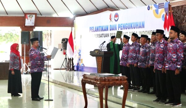 Pengurus PPDI Bojonegoro Periode 2025-2030 Resmi Dilantik Pengurus PPDI Bojonegoro Periode 2025-2030 Resmi Dilantik