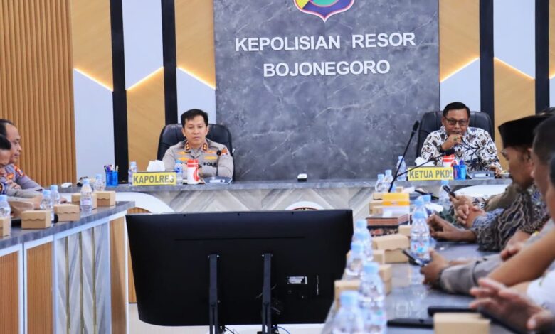 Perkuat Sinergitas Antara Kepolisian dan Pemdes, Pengurus PKDI Besilaturahmi Ke Kapolres Bojonegoro Perkuat Sinergitas Antara Kepolisian dan Pemdes, Pengurus PKDI Besilaturahmi Ke Kapolres Bojonegoro