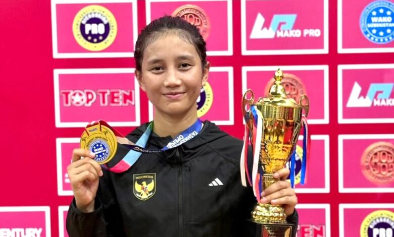 Polri Berbunga Hati, Polwan Sumut Sabet Emas di Piala Dunia Kickboxing Uzbekistan Polri Berbunga Hati, Polwan Sumut Sabet Emas di Piala Dunia Kickboxing Uzbekistan