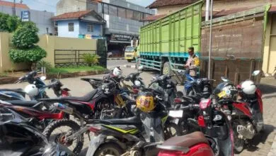 Polsek Babat Amankan 13 Pemuda dan 17 Kendaraan karena Konvoi dan mengganggu Kamtibmas Polsek Babat Amankan 13 Pemuda dan 17 Kendaraan karena Konvoi dan mengganggu Kamtibmas