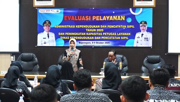 Sambut Zona Integritas 2026, Pemkab Bojonegoro Tekankan Peningkatan Layanan Kependudukan Berbasis Digital Sambut Zona Integritas 2026, Pemkab Bojonegoro Tekankan Peningkatan Layanan Kependudukan Berbasis Digital