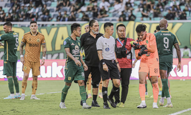 Eksklusif: Jeje Ungkap Pengkhianatan di Timnas Indonesia, Pemain Bohongi Shin Tae-yong Soal Cedera Demi Klub! Eksklusif: Jeje Ungkap Pengkhianatan di Timnas Indonesia, Pemain Bohongi Shin Tae-yong Soal Cedera Demi Klub!