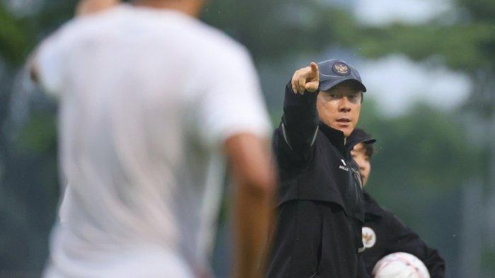Erick Thohir Tegaskan Era Shin Tae-yong Telah Usai, PSSI Fokus Cari Pelatih Baru dengan Visi Masa Depan Erick Thohir Tegaskan Era Shin Tae-yong Telah Usai, PSSI Fokus Cari Pelatih Baru dengan Visi Masa Depan