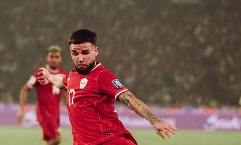 Kabar Kurang Sedap: Calvin Verdonk Diragukan Tampil Kontra Arab Saudi Akibat Masalah Leher Kabar Kurang Sedap: Calvin Verdonk Diragukan Tampil Kontra Arab Saudi Akibat Masalah Leher
